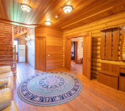 Коттедж № 1 в Александръ