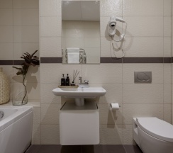Compact Superior в Roomley