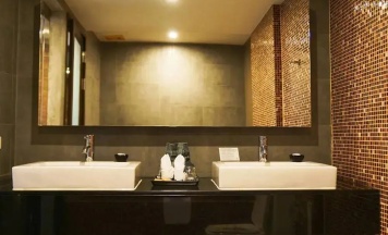 Двухместный номер L Boutique Wing двуспальная кровать в Sunbeam Hotel Pattaya