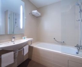 Номер улучшенный комфорт с 2 односпальными кроватями в Radisson Residences Zavidovo