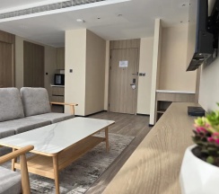 Люкс с 2 комнатами в Laya Resort Phuket Island