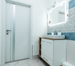 Двухместная студия (Корпус 3) двуспальная кровать в Ателика Улиткино