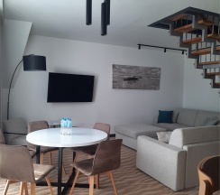 Апартаменты в двух уровнях, две кровати+диван №70 в Park House