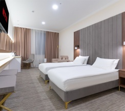 СТАНДАРТ ПЛЮС С ВИДОМ НА МОРЕ ВЫСОКИЙ ЭТАЖ в Grand Yan Hotel