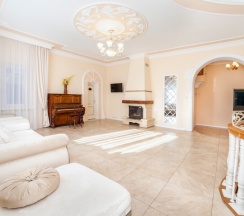 Замок в Anstar House Vatutinki