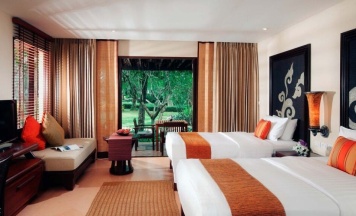 Двухместная вилла Garden двуспальная кровать в Paradox Resort Phuket