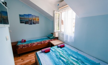 Трехместный эконом 3-2 в Стелла