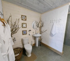 Кемпинг 2 в Вишня