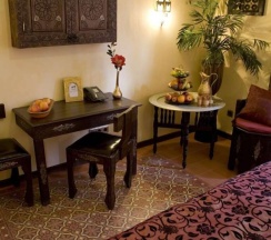 Двухместный номер Superior двуспальная кровать в Hotel Villa Oriental & Restaurant