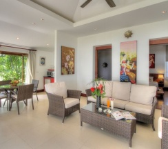 Двухместная вилла Deluxe с видом на море двуспальная кровать в Laguna Villas Boutique Hotel