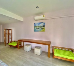 Двухместный номер Standard с балконом двуспальная кровать в No.7 Guesthouse