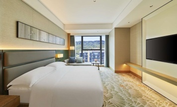 Двухместный люкс Premium двуспальная кровать в DoubleTree by Hilton Ya'An