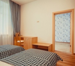 Двухместный номер с двумя раздельными кроватями в Палуба