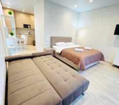 Студия 30 Е в San-Marino