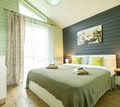 Барнхаус с личной сауной и мангальной зоной в Веслево Клуб