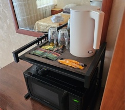 Трехместный номер комфорт с удобствами в Никита