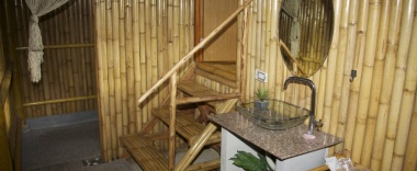 Одноместное бунгало в Bamboo Heaven Home