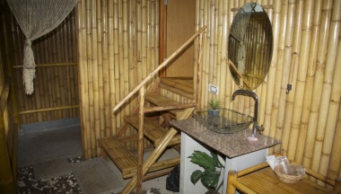 Одноместное бунгало в Bamboo Heaven Home
