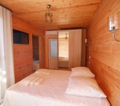 Четырёхместный номер Standard в Green Terrace