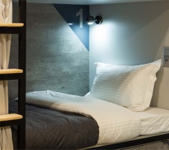 Семейный номер с туалетом и душем в Poshtel VDali
