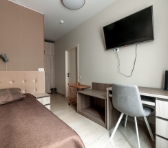 Улучшенный двухкомнатный номер в Портовая