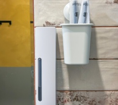 Двухместный номер с одной большой двуспальной кроватью и собственной ванной комнатой в Goldie Home