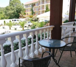 Двухместный стандарт с балконом в Элион