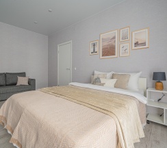 Квартира в Апартаменты на Шаронова 31