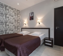 Двухместный номер категории «комфорт» в Транзит