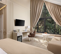 DeLuxe в Миррос Montis MediSPA