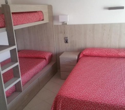 Семейный номер Standard в Hotel Can Català