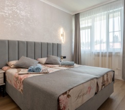 Двухместный номер Standard с балконом и с красивым видом из окна 2 отдельные кровати в Гостевой дом