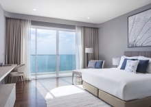 Номер Executive с 2 комнатами двуспальная кровать в White Sand Beach Residences Pattaya