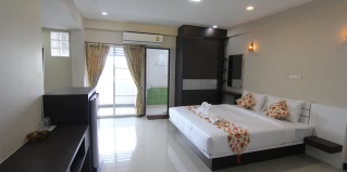 Банг-Сао-Тхонг: Отель Gold Airport Suites
