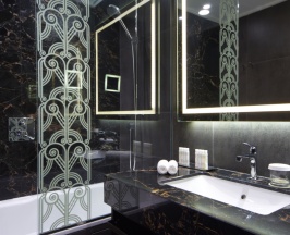Двухместный номер с террасой 2 отдельные кровати в Double Tree by Hilton