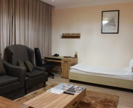 Номер Deluxe в ATB Grand hotel