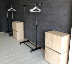 Кровать в общем номере (мужской номер) в Аэропорт