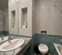 Апартаменты с 2 комнатами с балконом в Holiday