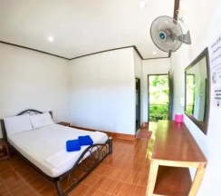 Двухместный номер с вентилятором Standard двуспальная кровать в Tapear Resort