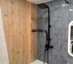 Двухместный люкс с балконом (двуспальная кровать) в Luxury Studio Na Pushkina Flat