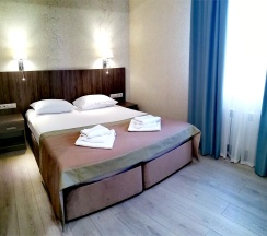 Стандарт в Shamsi hall