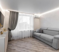Четырёхместные апартаменты Standard с балконом и с красивым видом из окна в Апартаменты Выборгские истории