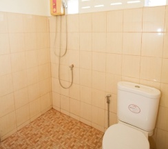 Трёхместный номер Standard в Good View Resort