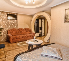 Полулюкс в Гостиный Дом