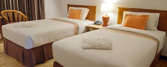 Номер Deluxe в Diamond Plaza Hotel Suratthani