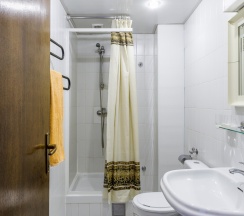 Номер люкс семейный с 1 двуспальной кроватью в Villa Victoria