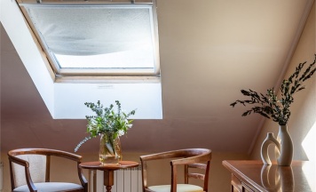 Улучшенный с мансардным окном в Голден отель