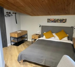 Yashlek в Апарт-отель 63 Apartment