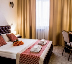 4-местный 2-комнатный номер полулюкс улучшенный в Гранат