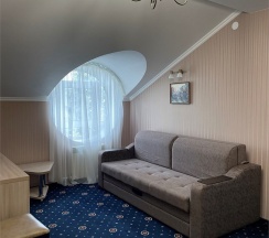 Люкс двухкомнатный в Априори